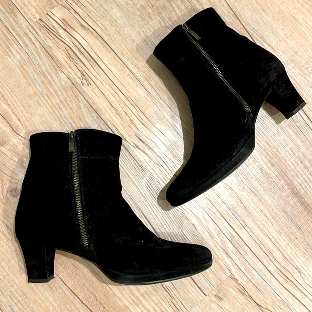 Paul Green Booties